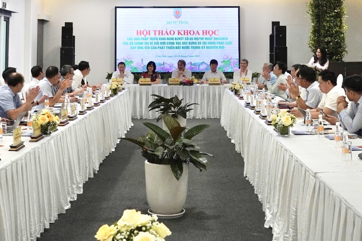 Bộ Tư pháp tổ chức Hội thảo khoa học các giải pháp triển khai Nghị quyết số 66-NQ/TW