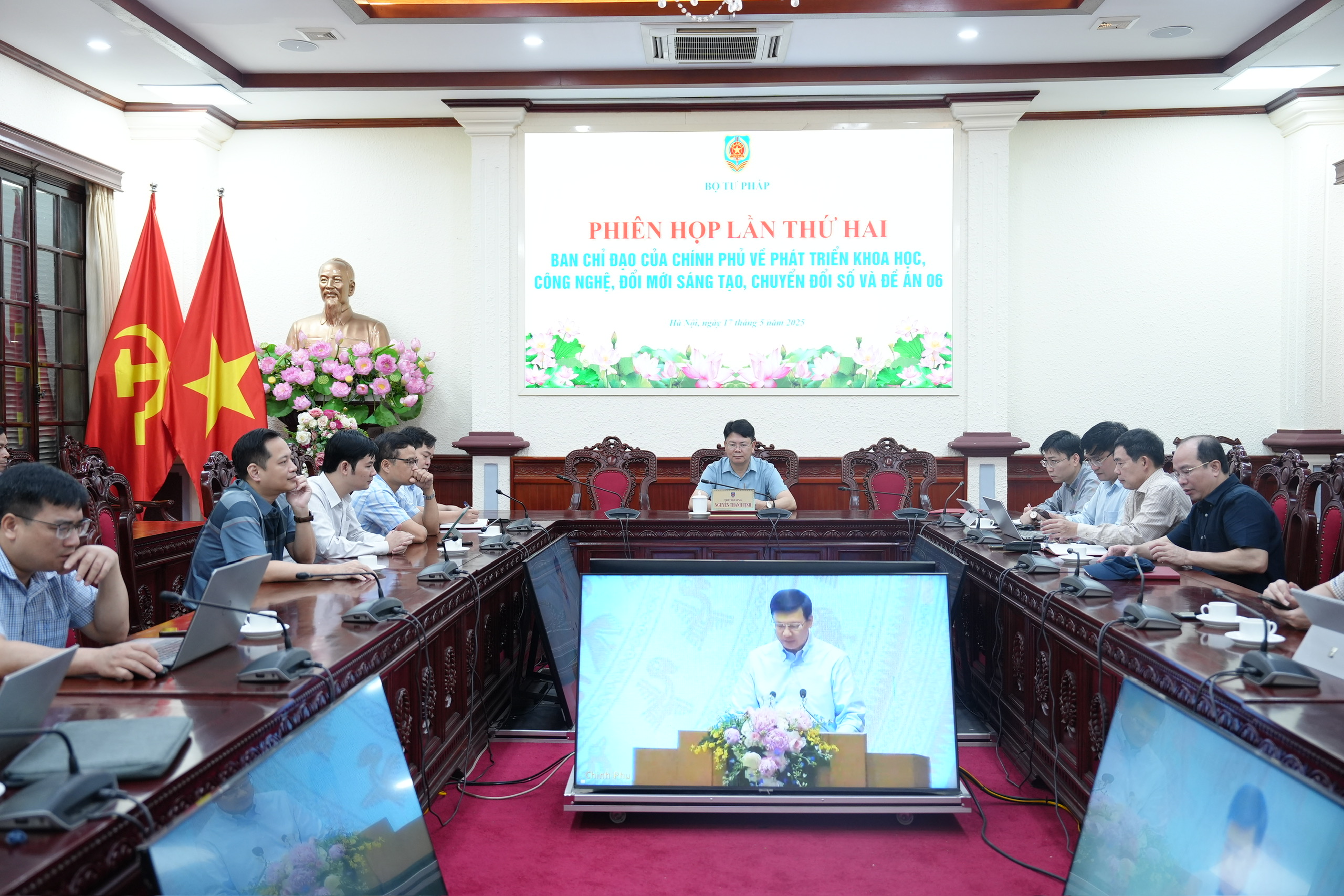 “Nghĩ thật, làm thật, kết quả thật, Nhân dân thụ hưởng thật" trong phát triển khoa học công nghệ, đổi mới sáng tạo, chuyển đổi số quốc gia, cải cách hành chính và triển khai Đề án 06 