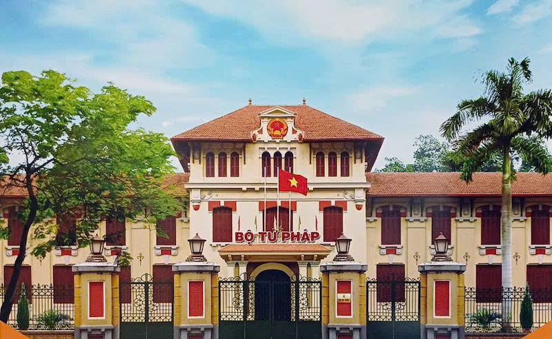 Bộ Tư pháp ban hành Kế hoạch triển khai lấy ý kiến Nhân dân về sửa đổi Hiến pháp, trình Chính phủ chậm nhất ngày 03/6/2025