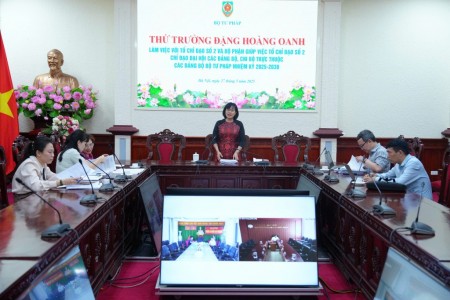 Khẩn trương hoàn thiện tài liệu nhằm chuẩn bị tốt cho công tác tổ chức Đại hội Đảng các cấp trong Đảng bộ Bộ Tư pháp