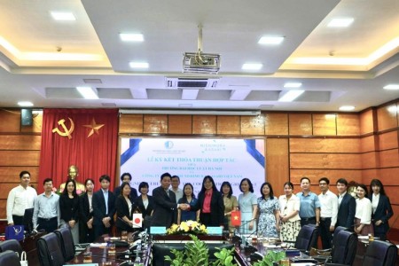 Xây dựng mối quan hệ hợp tác phát triển bền vững giữa Trường Đại học Luật Hà Nội và Công ty Luật trách nhiệm hữu hạn Nishimura & Asahi Việt Nam
