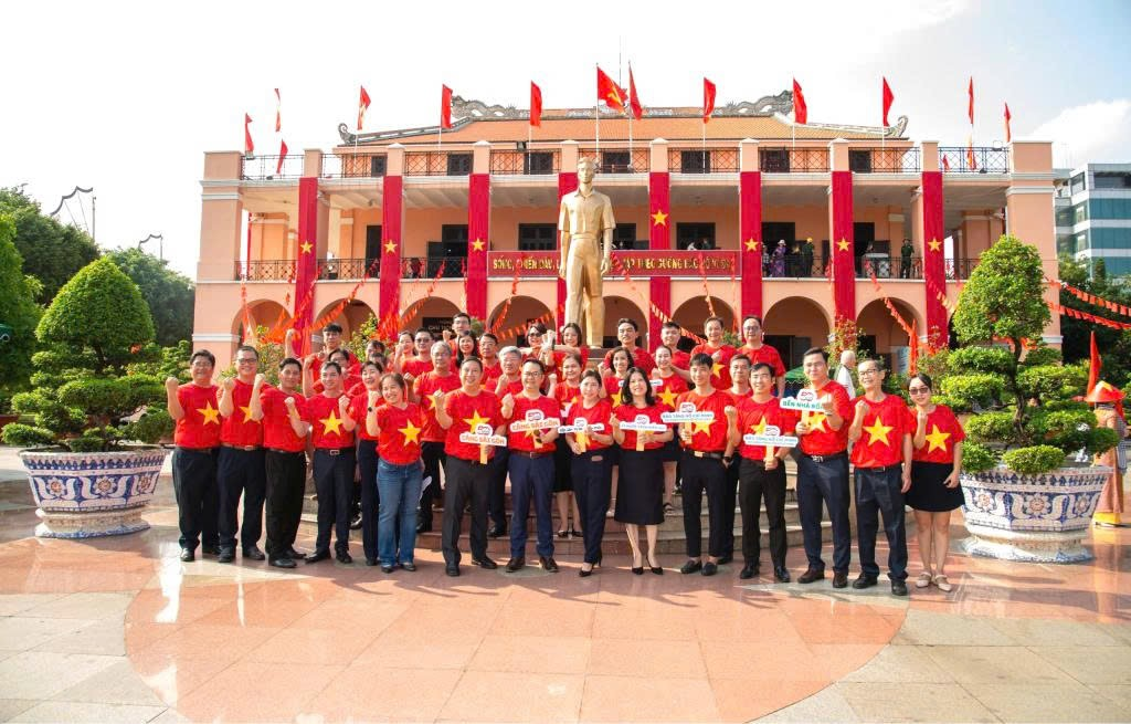 Cảng Sài Gòn – Tự hào tiếp bước cha anh, hướng về 50 năm Ngày Giải phóng miền Nam, thống nhất đất nước