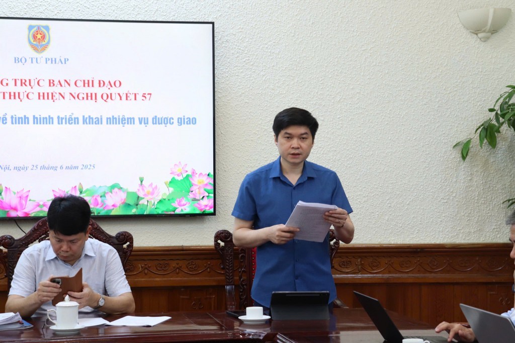 Ban Chỉ đạo Bộ Tư pháp về phát triển khoa học, công nghệ, đổi mới sáng tạo, chuyển đổi số và Đề án 06 rà soát tình hình triển khai các nhiệm vụ