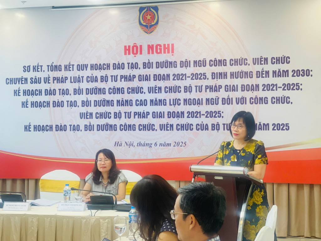 Đổi mới công tác đào tạo, bồi dưỡng đội ngũ công chức, viên chức Bộ Tư pháp đáp ứng yêu cầu xây dựng nguồn nhân lực chất lượng cao