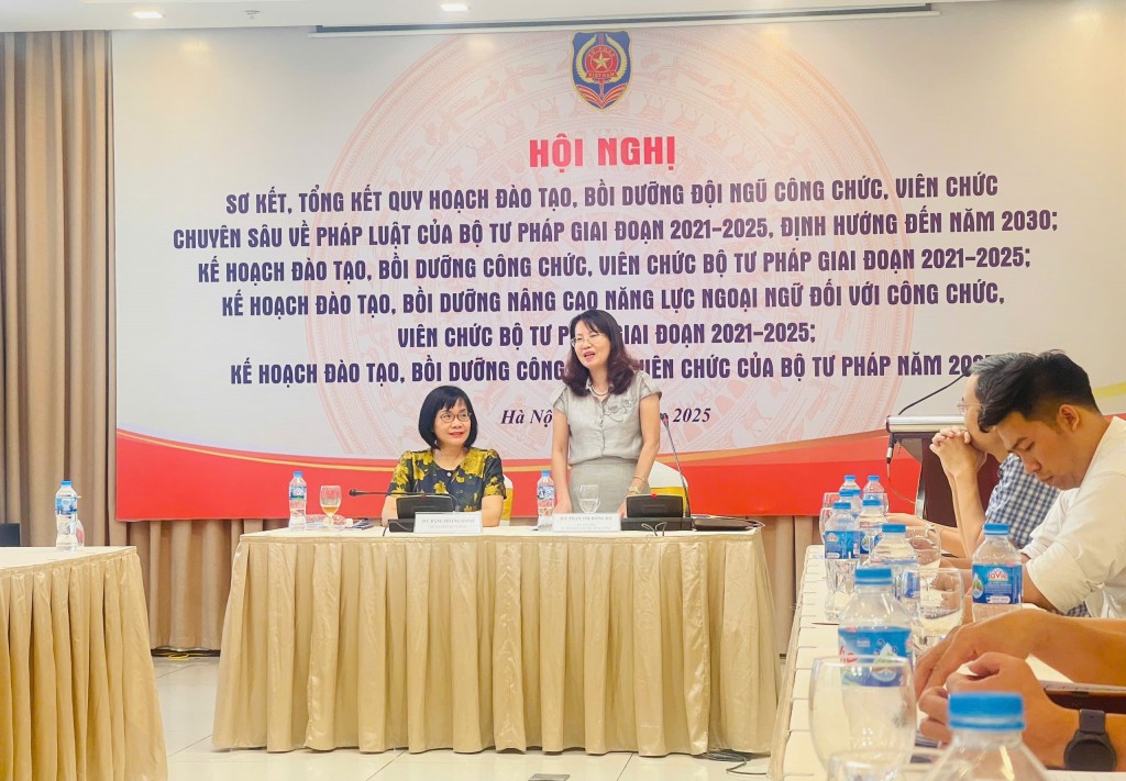 Đổi mới công tác đào tạo, bồi dưỡng đội ngũ công chức, viên chức Bộ Tư pháp đáp ứng yêu cầu xây dựng nguồn nhân lực chất lượng cao