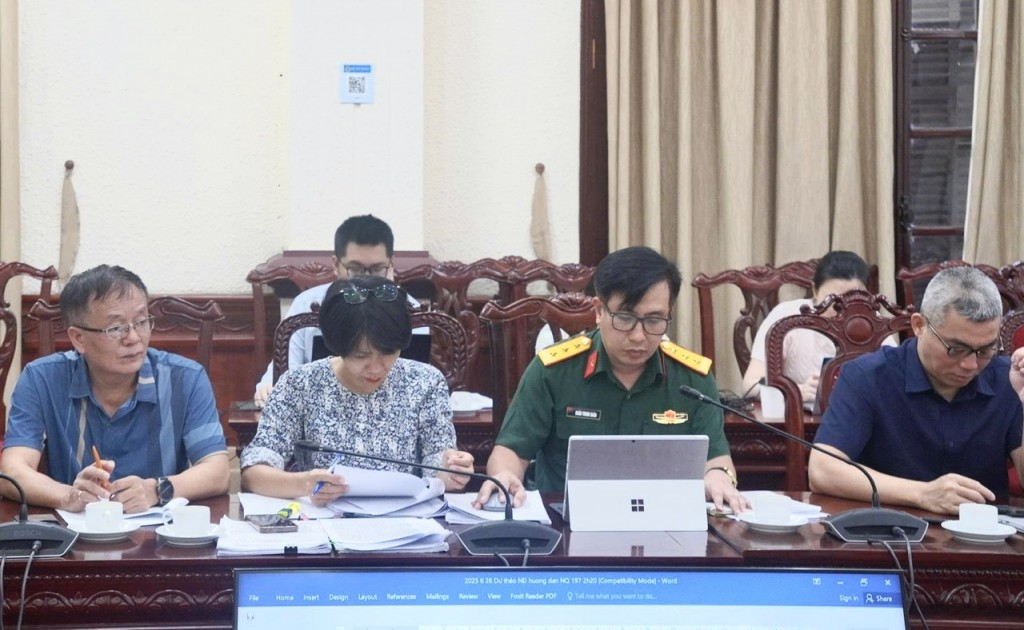 Bảo đảm đúng tiến độ xây dựng dự thảo Nghị định hướng dẫn thi hành Nghị quyết số 197/2025/QH15