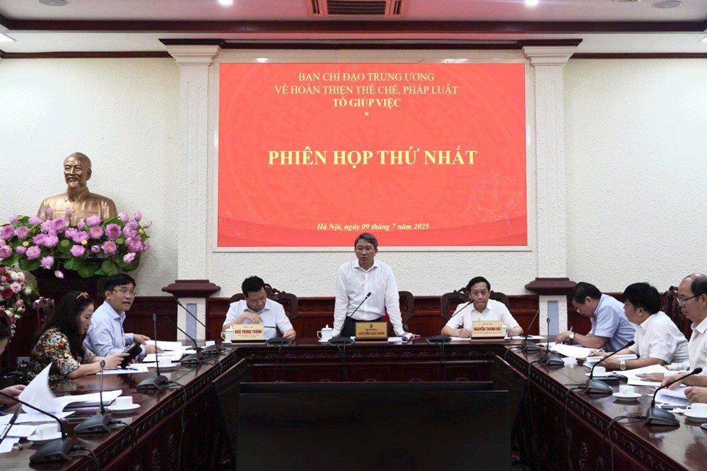 Xây dựng mô hình cấu trúc hệ thống pháp luật đáp ứng yêu cầu phát triển đất nước trong kỷ nguyên mới