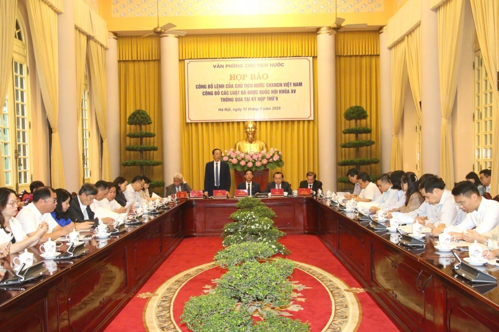 Văn phòng Chủ tịch nước công bố Lệnh của Chủ tịch nước đối với 09 luật