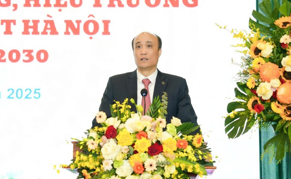 Lễ công bố Quyết định công nhận Hội đồng Trường, Chủ tịch Hội đồng Trường, Hiệu trưởng Trường Đại học Luật Hà Nội nhiệm kỳ 2025 - 2030