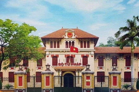 Công bố thủ tục hành chính được sửa đổi, bổ sung, thủ tục hành chính bị bãi bỏ lĩnh vực hòa giải thương mại thuộc phạm vi chức năng quản lý của Bộ Tư pháp