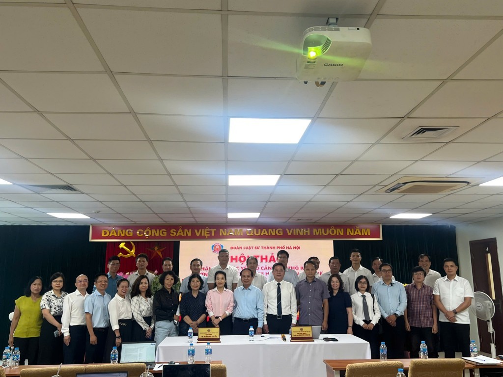 Hoàn thiện thể chế pháp luật thúc đẩy phát triển kinh tế tư nhân từ góc độ thực tiễn hành nghề luật sư
