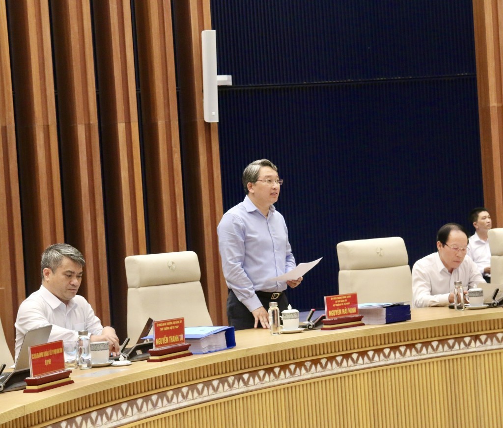 Phương án xử lý tháo gỡ khó khăn, vướng mắc do quy định pháp luật gắn với định hướng xây dựng, hoàn thiện pháp luật