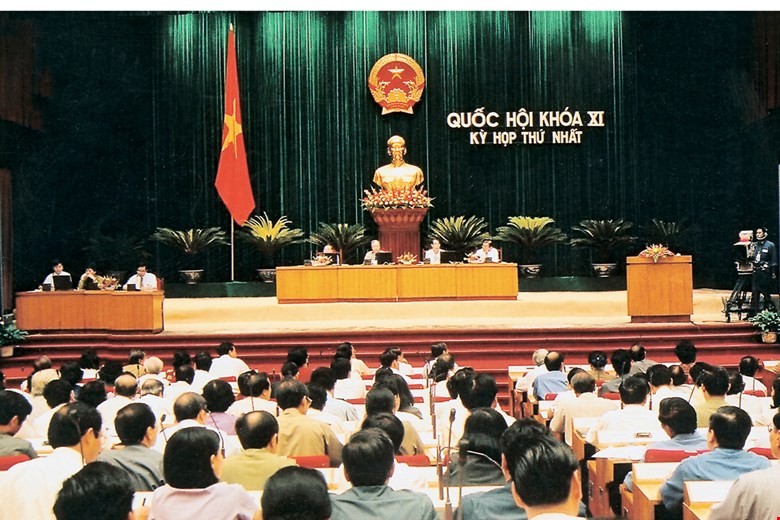Phòng, chống tham nhũng, lãng phí, tiêu cực - Truyền thống, pháp luật và khát vọng phụng sự Nhân dân