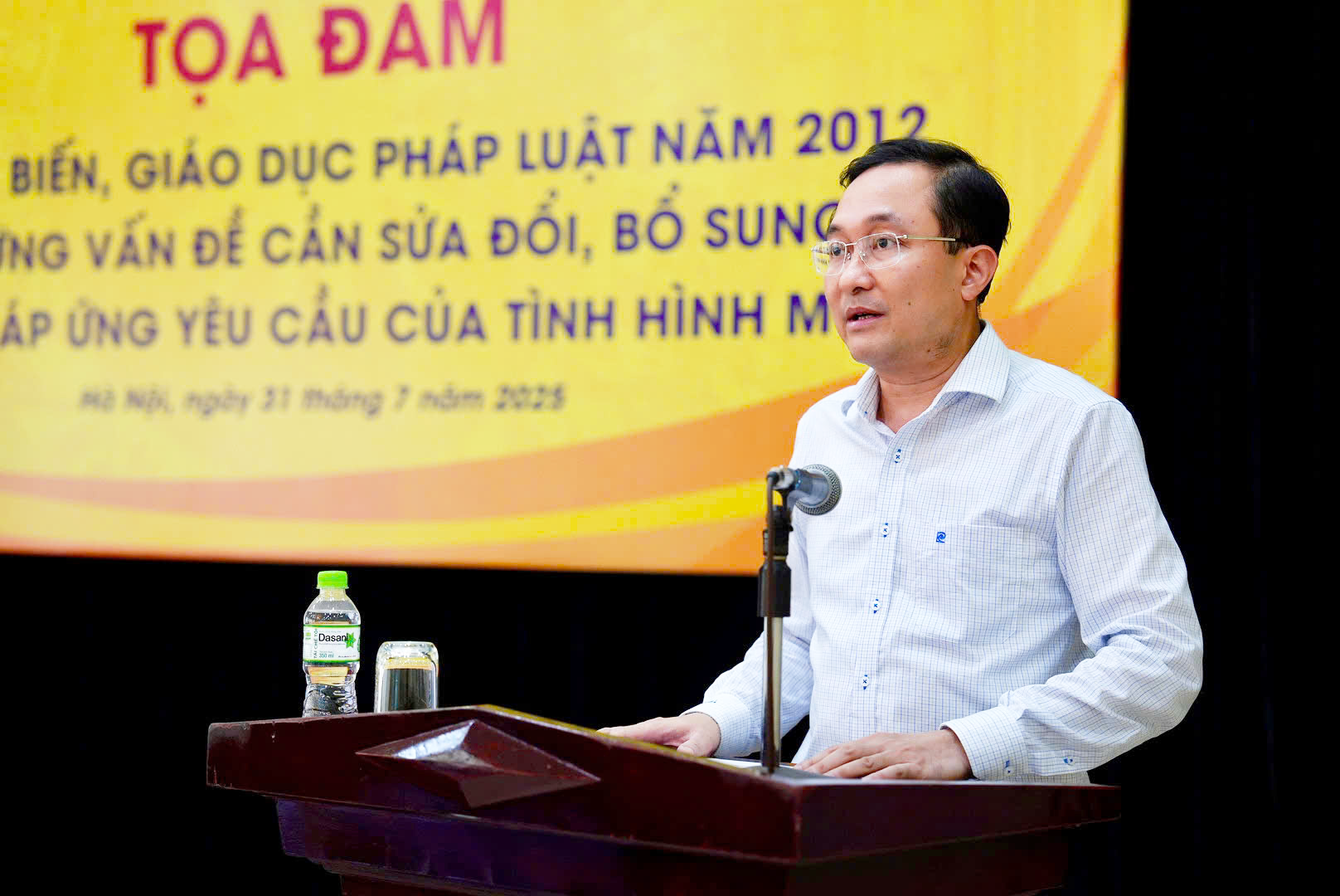 Tăng cường tiếp cận pháp luật cho vùng đồng bào dân tộc và đối tượng yếu thế