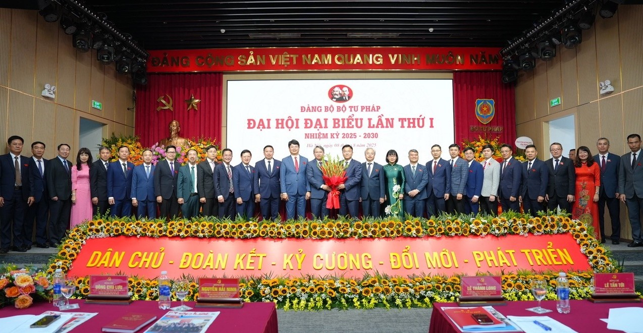 Ban Chấp hành Đảng bộ Bộ Tư pháp nhiệm kỳ 2025 - 2030