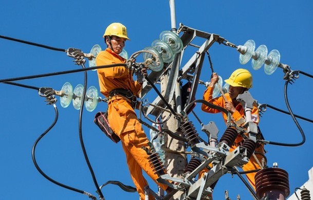 Đảng bộ Tập đoàn Điện lực Việt Nam (EVN): Hạt nhân lãnh đạo bảo đảm cung cấp điện và phát triển hạ tầng điện quốc gia