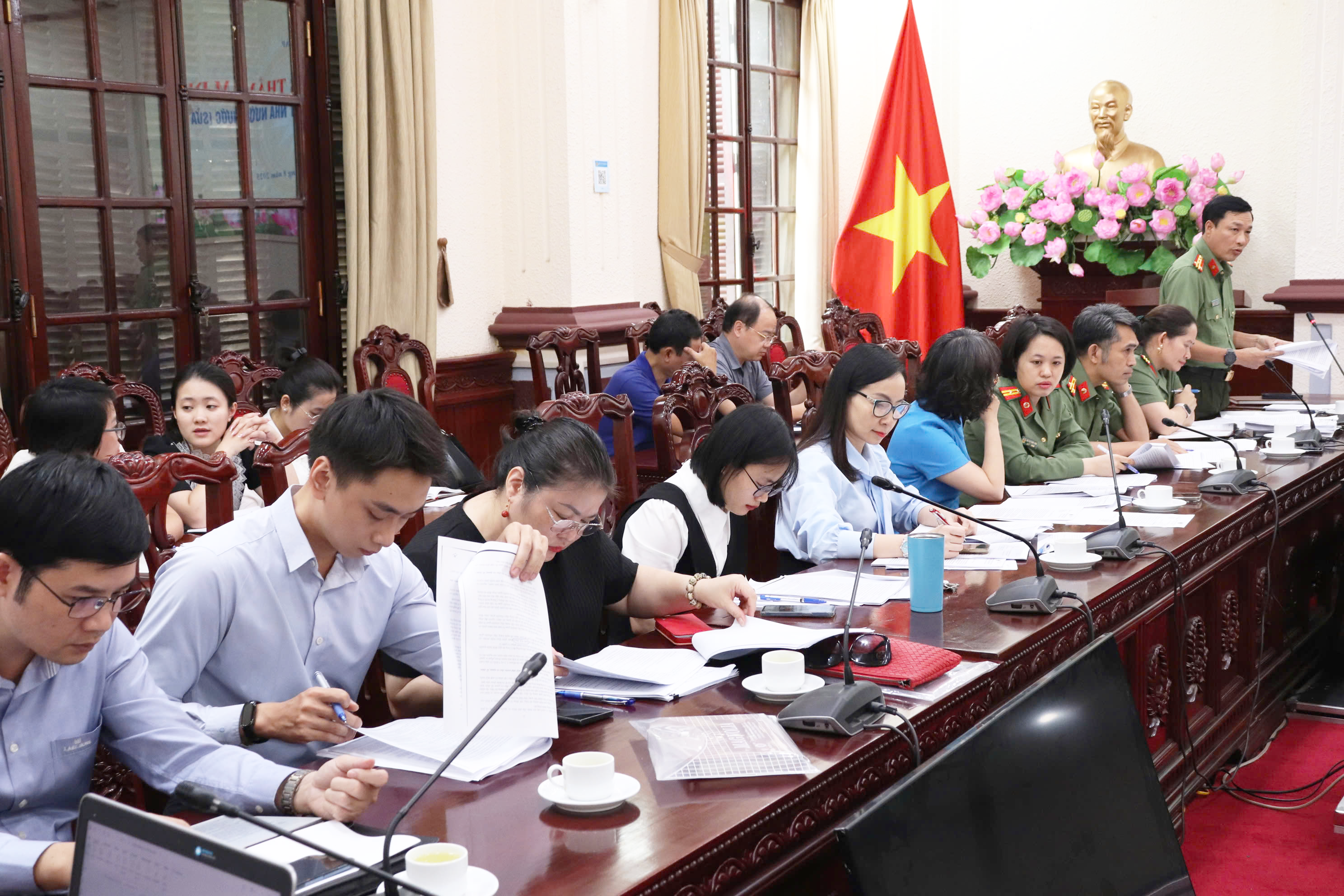 Hoàn thiện quy định về công tác bảo vệ bí mật nhà nước đáp ứng yêu cầu bảo vệ an ninh, chuyển đổi số