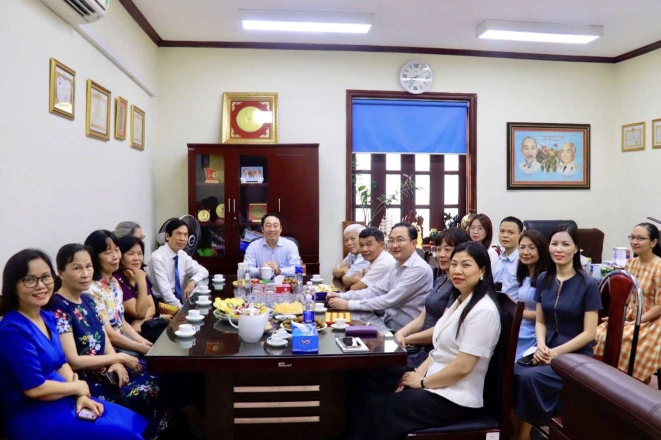 Cục Phổ biến, giáo dục pháp luật và Trợ giúp pháp lý gặp mặt cán bộ hưu trí: Tri ân, kết nối, tiếp nối truyền thống