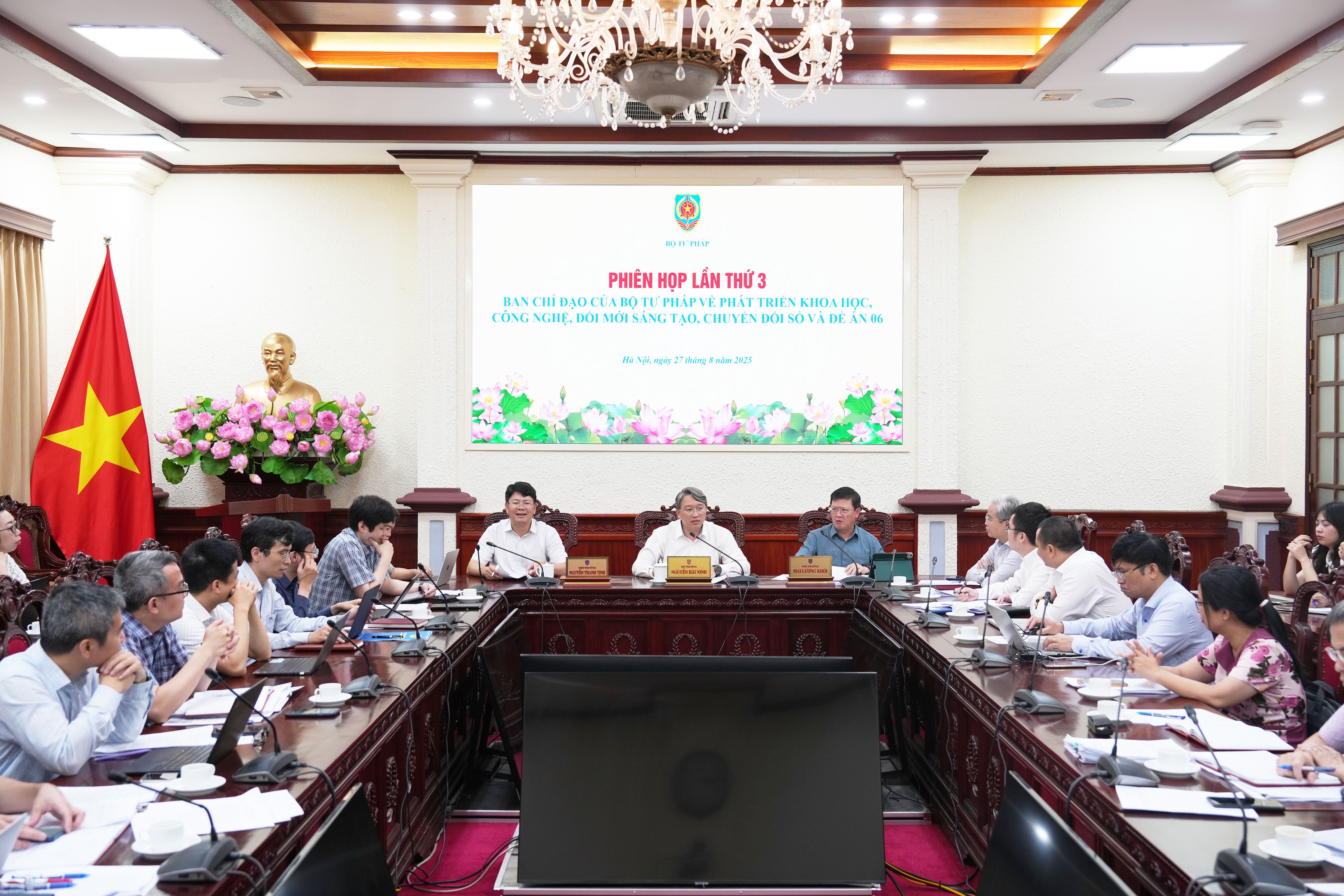 Bộ Tư pháp tổ chức Phiên họp thứ 3 Ban Chỉ đạo về phát triển khoa học, công nghệ, đổi mới sáng tạo, chuyển đổi số và Đề án 06