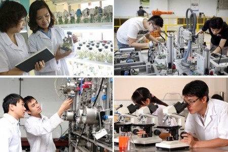 Nghị quyết số 71-NQ/TW của Bộ Chính trị về đột phá phát triển giáo dục và đào tạo