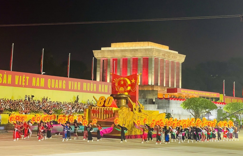 Sơ duyệt cấp Nhà nước Lễ kỷ niệm 80 năm cách mạng tháng Tám thành công và Quốc khánh nước Cộng hòa xã hội chủ nghĩa Việt Nam