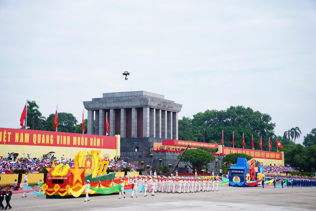 Tổng duyệt cấp Nhà nước Lễ kỷ niệm 80 năm cách mạng tháng Tám và Quốc khánh nước Cộng hòa xã hội Chủ nghĩa Việt Nam