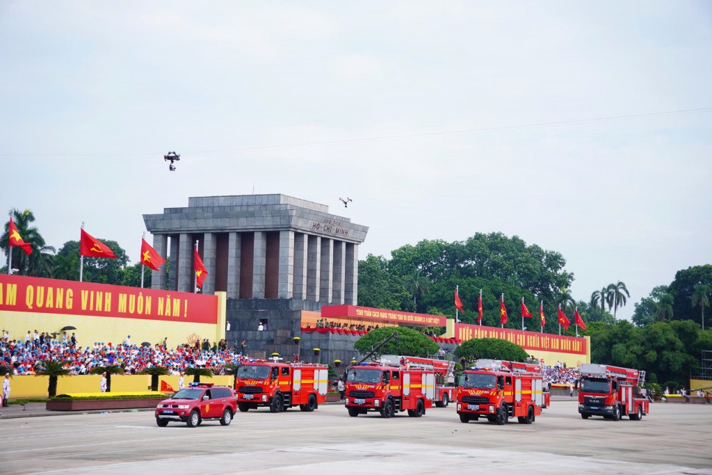 Tổng duyệt cấp Nhà nước Lễ kỷ niệm 80 năm cách mạng tháng Tám và Quốc khánh nước Cộng hòa xã hội Chủ nghĩa Việt Nam