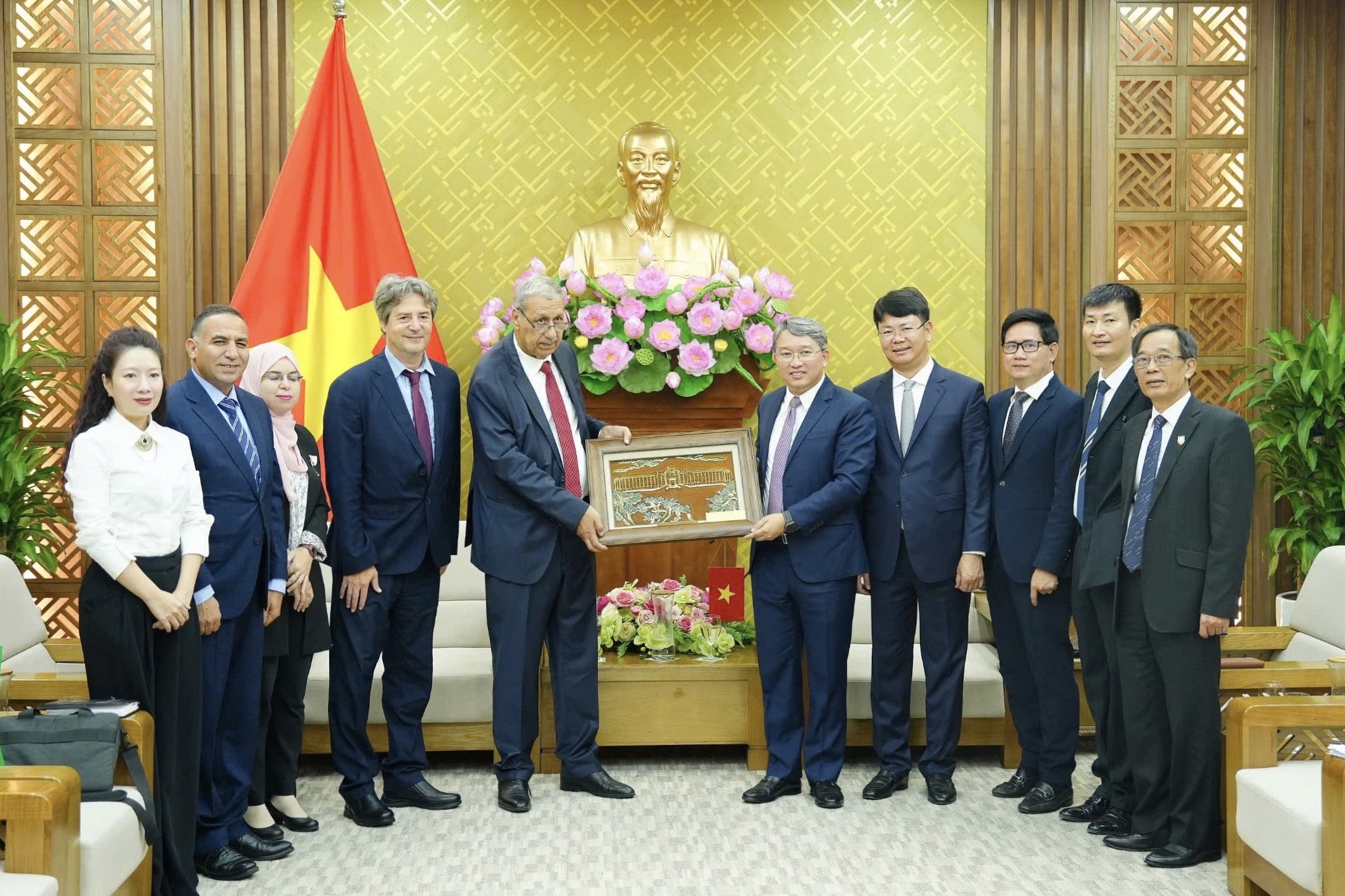 Việt Nam – An-giê-ri tăng cường hợp tác pháp luật và tư pháp