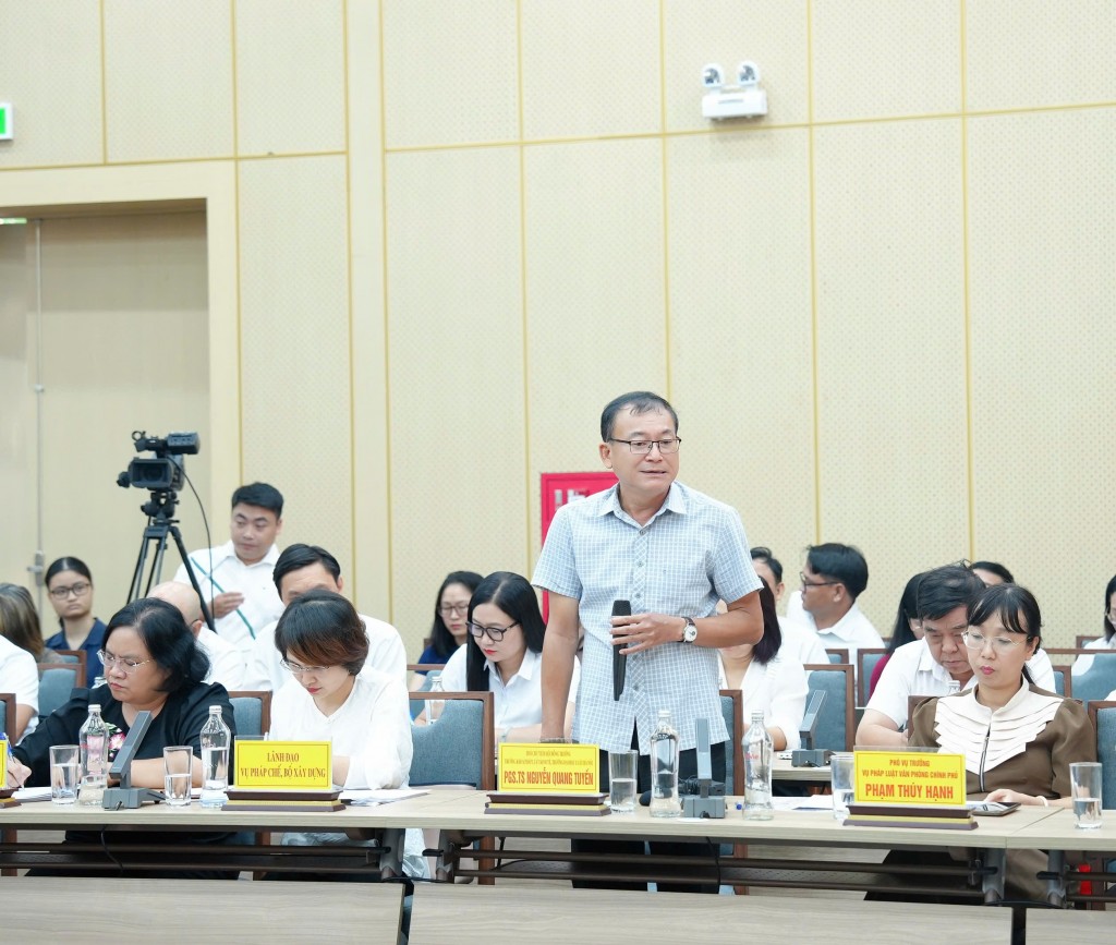 Tích cực tháo gỡ 