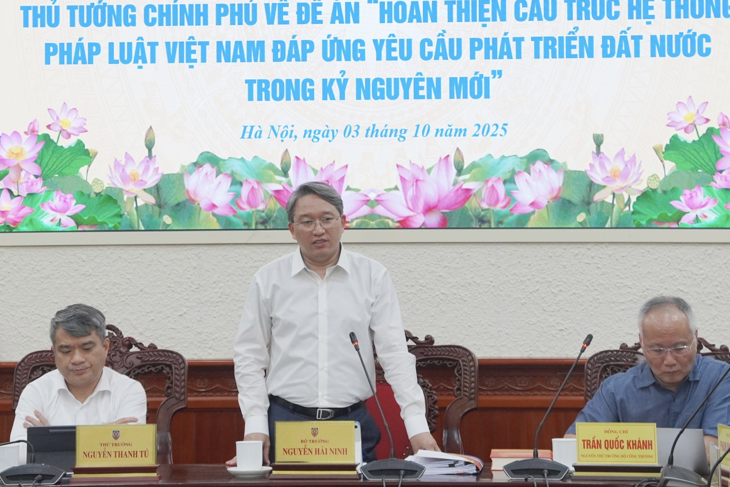 Xác định rõ “trụ cột” trong hoàn thiện cấu trúc hệ thống pháp luật Việt Nam