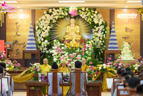 Doanh nhân Phan Thị Mai chọn con đường lan tỏa yêu thương
