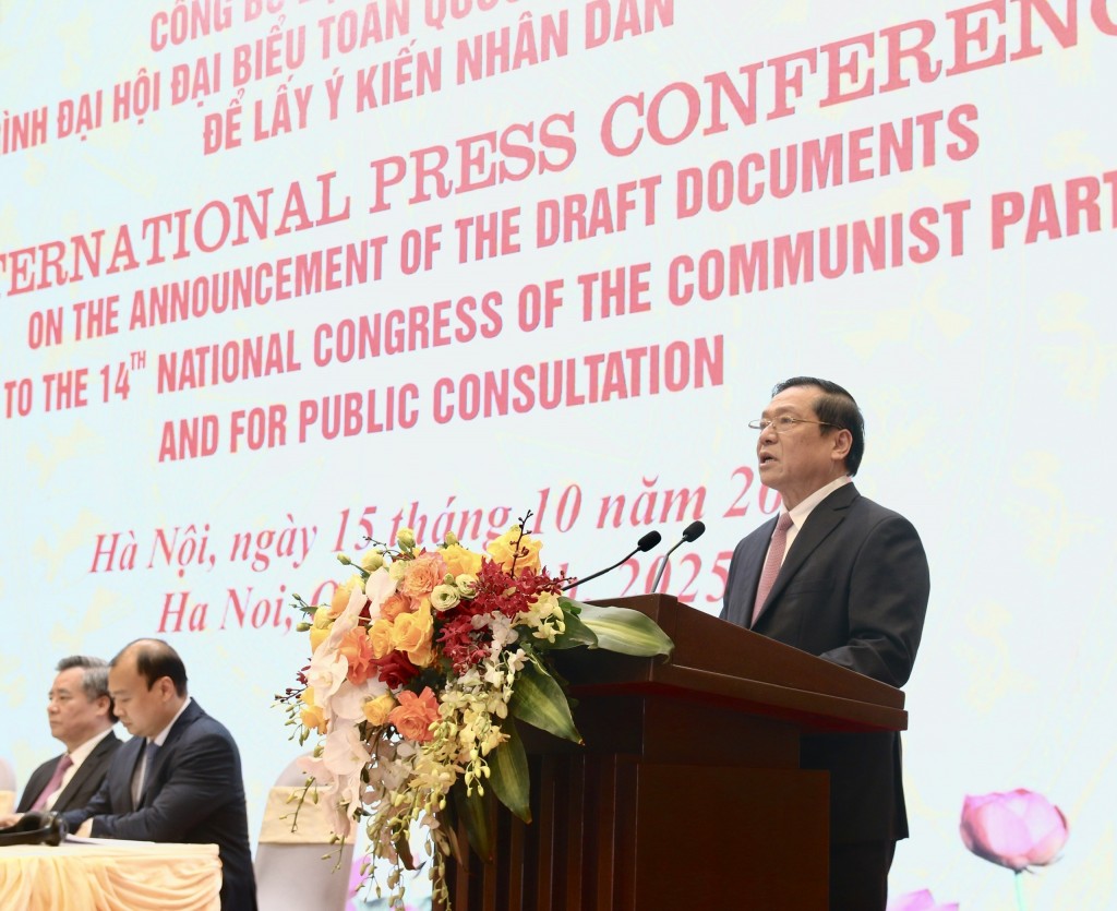 Công bố dự thảo các văn kiện trình Đại hội XIV của Đảng: phát huy dân chủ, huy động trí tuệ toàn dân