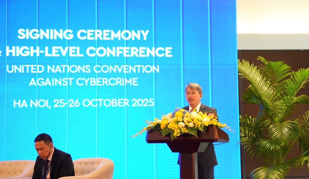 Bộ trưởng Bộ Tư pháp Nguyễn Hải Ninh: Việt Nam sẵn sàng hợp tác toàn diện nhằm xây dựng một không gian mạng an toàn, lành mạnh, thúc đẩy phát triển bền vững và bảo vệ các giá trị nhân văn toàn cầu