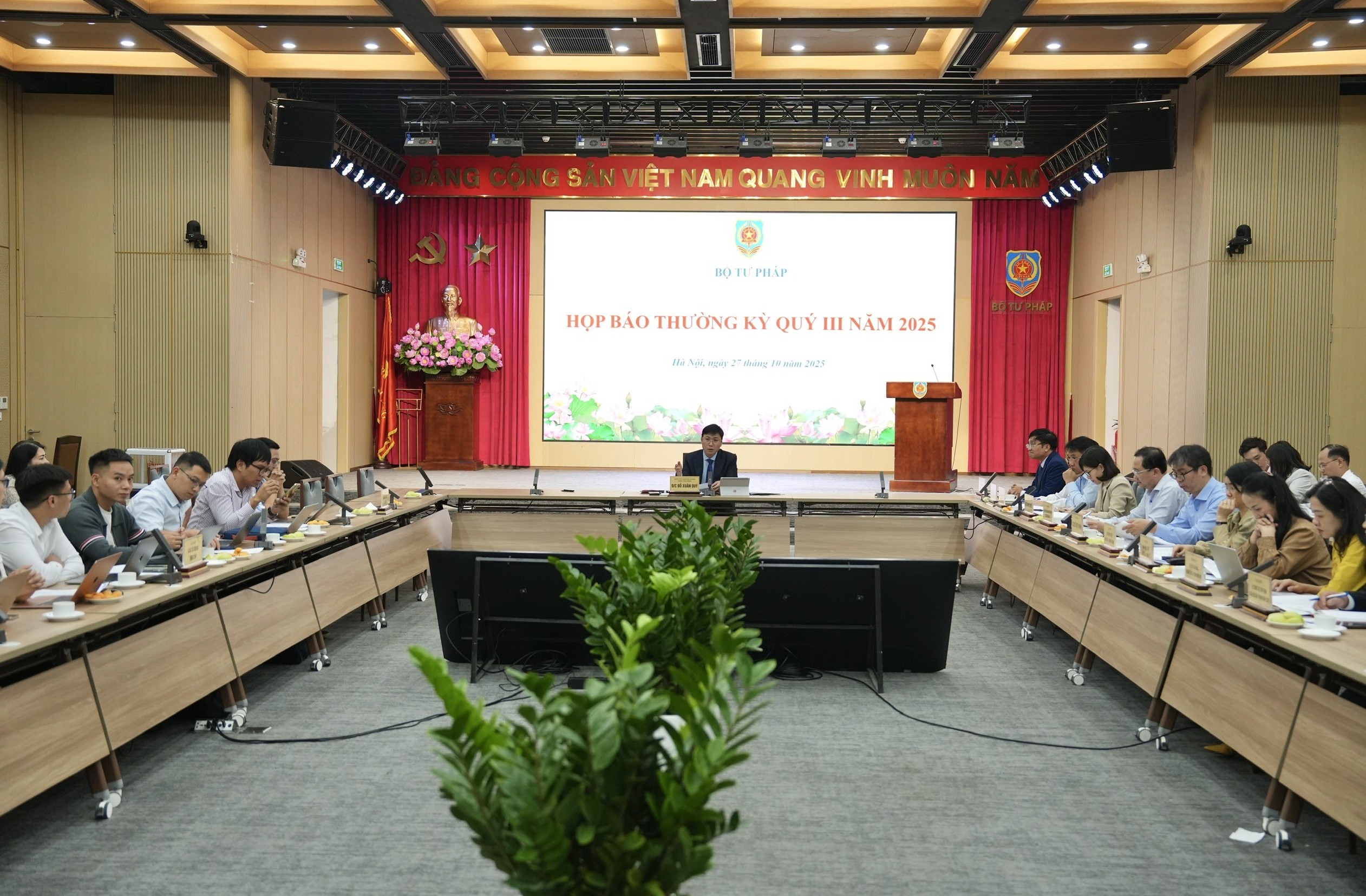 Bộ Tư pháp họp báo thường kỳ: Nhiều kết quả tích cực trong Quý III/2025