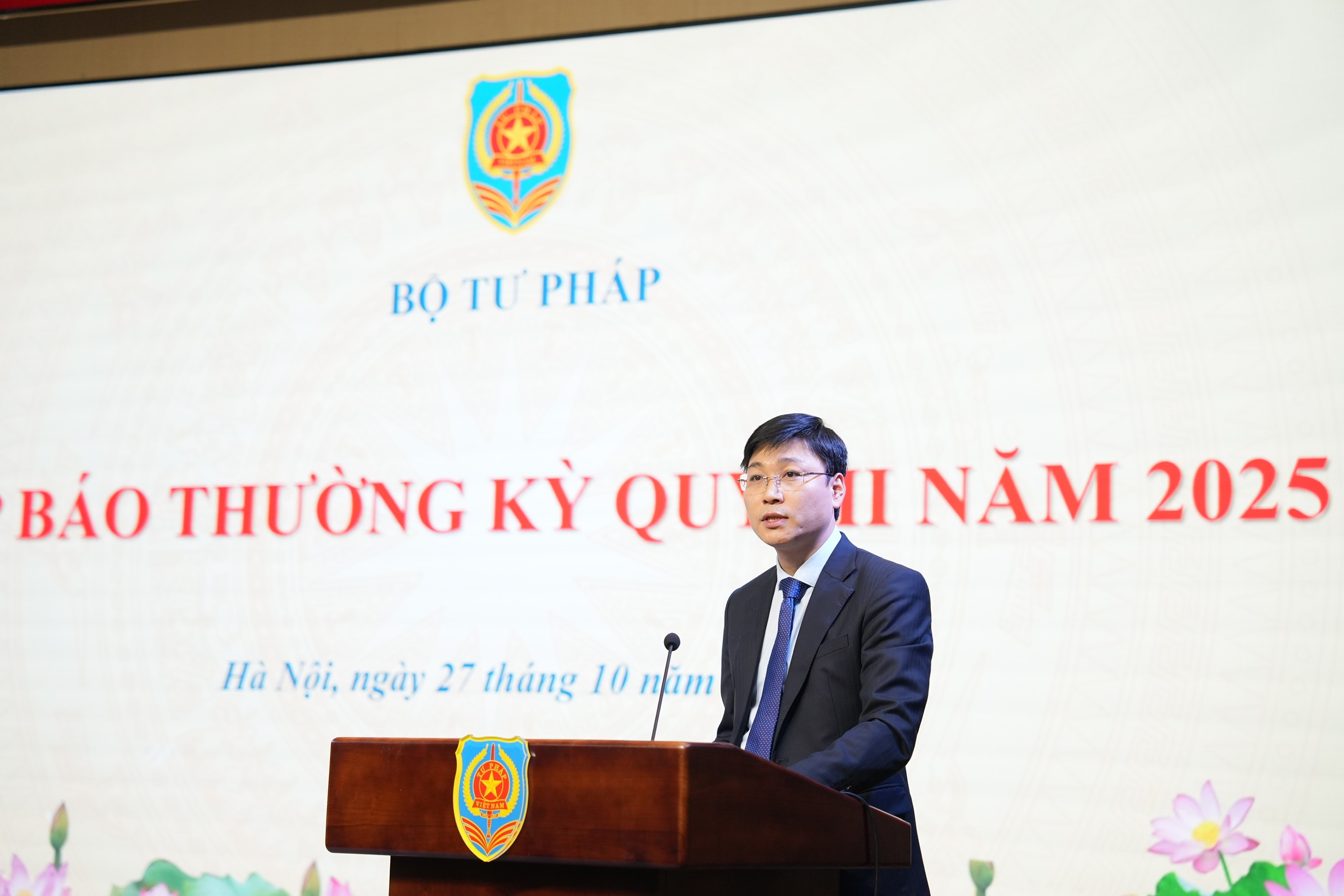 Bộ Tư pháp họp báo thường kỳ: Nhiều kết quả tích cực trong Quý III/2025