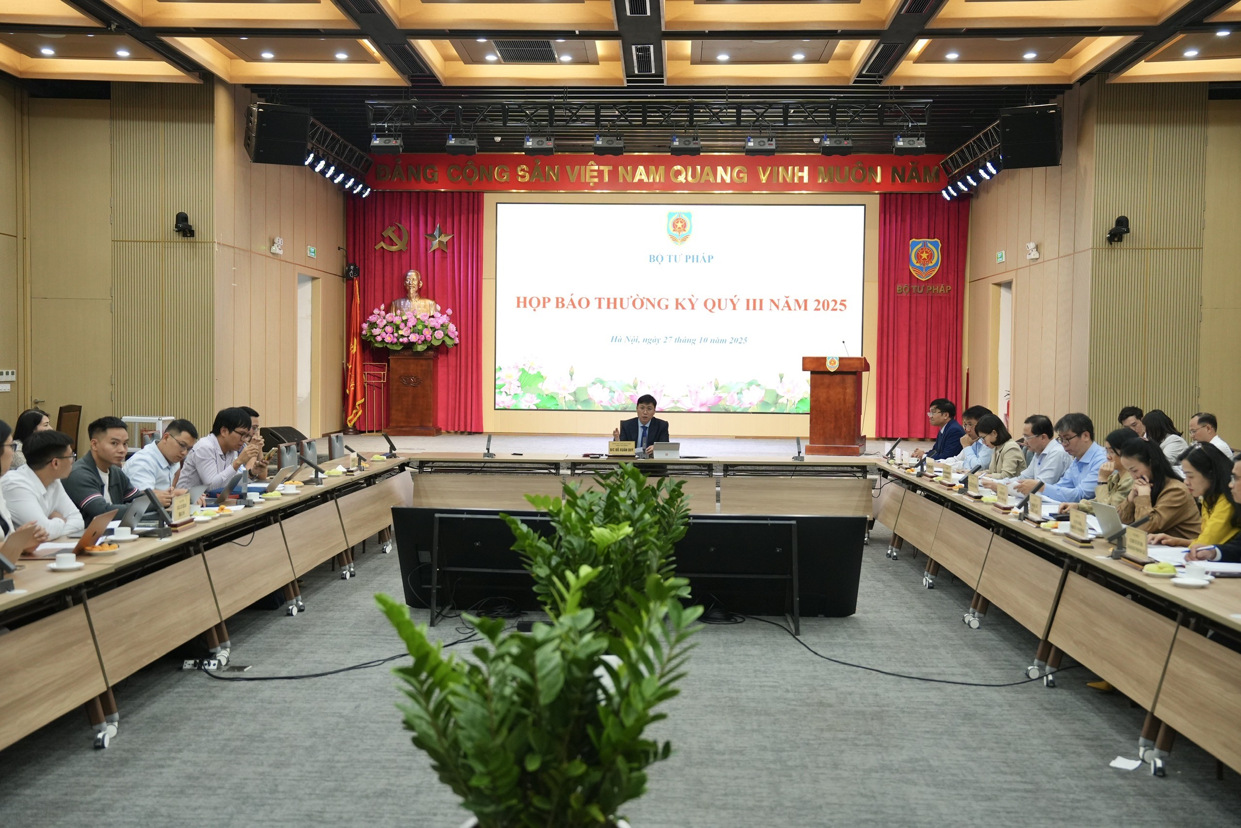 Bộ Tư pháp họp báo thường kỳ: Nhiều kết quả tích cực trong Quý III/2025