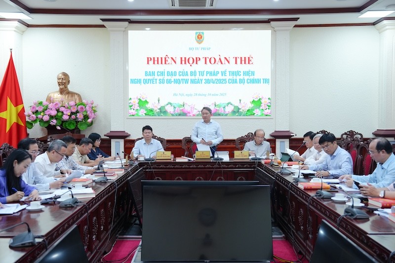 Cần lập Hội đồng tư vấn tham mưu chính sách