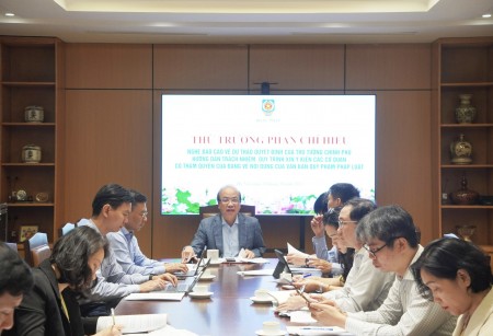 Tập trung quy định rõ trách nhiệm và quy trình xin ý kiến của Đảng trong xây dựng và ban hành văn bản quy phạm pháp luật