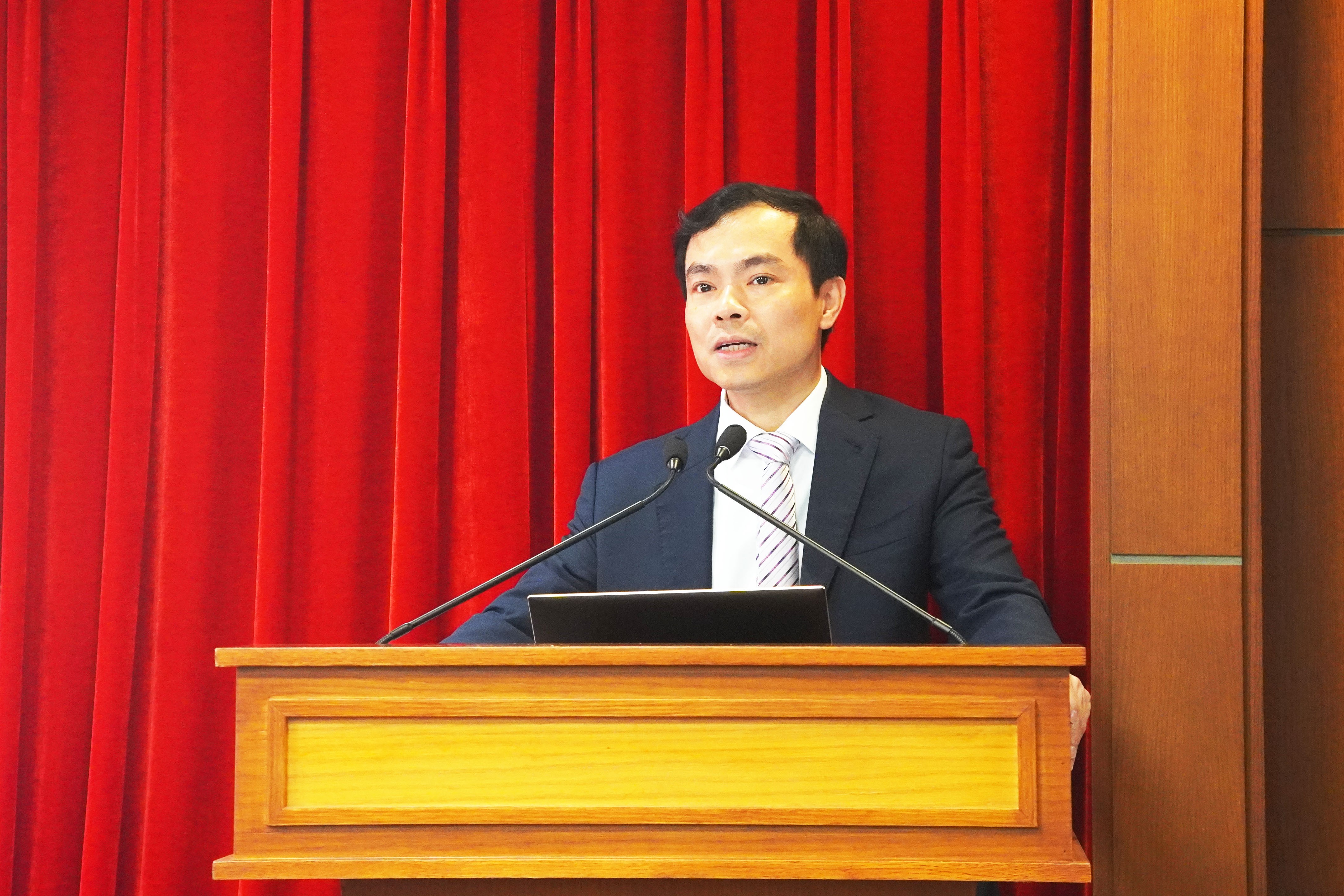 Trao đổi học thuật và kinh nghiệm ứng xử với tôn giáo