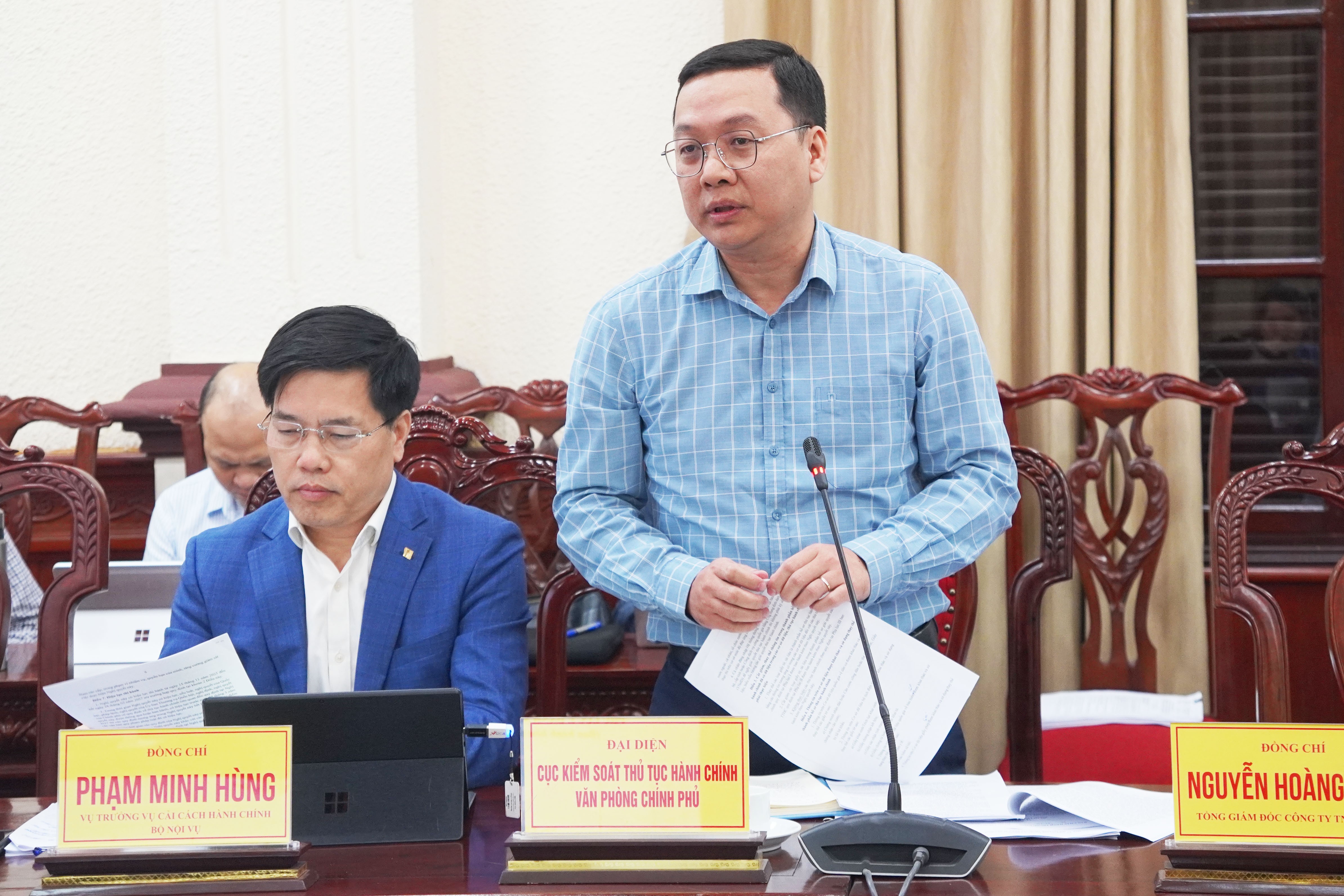 Hoàn thiện cơ sở pháp lý về đơn giản hóa thủ tục hành chính dựa trên dữ liệu