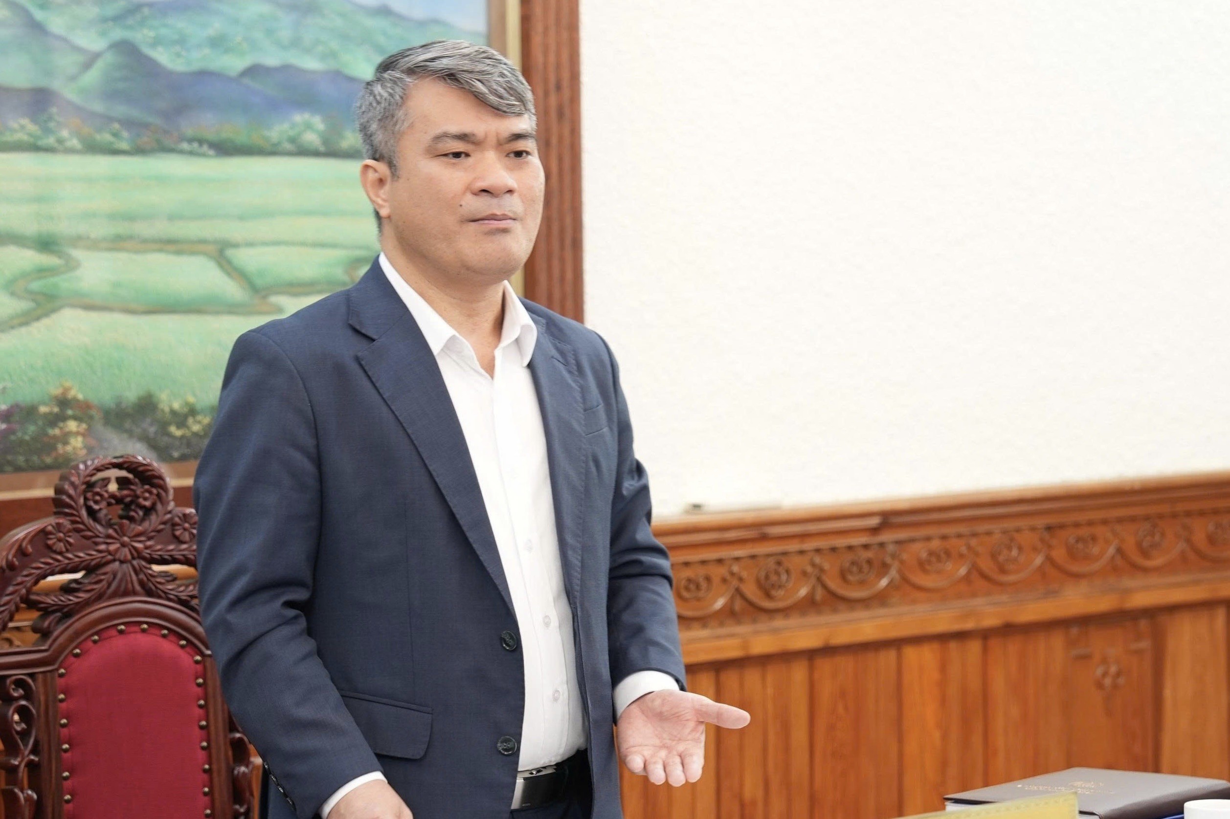 Xác định cấu trúc hệ thống pháp luật trong lĩnh vực phát triển nền kinh tế thị trường định hướng xã hội chủ nghĩa