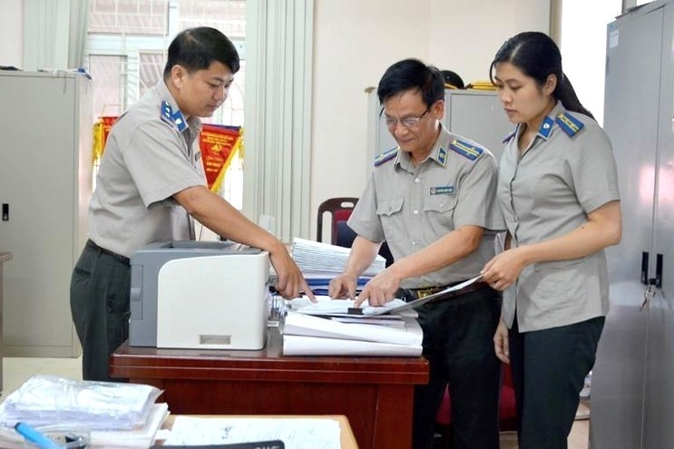 Hoàn thiện pháp luật về thông báo thi hành án từ góc độ quyền và nghĩa vụ của đương sự