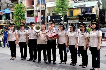 Định giá tài sản kê biên trong thi hành án dân sự - Bất cập và kiến nghị hoàn thiện pháp luật