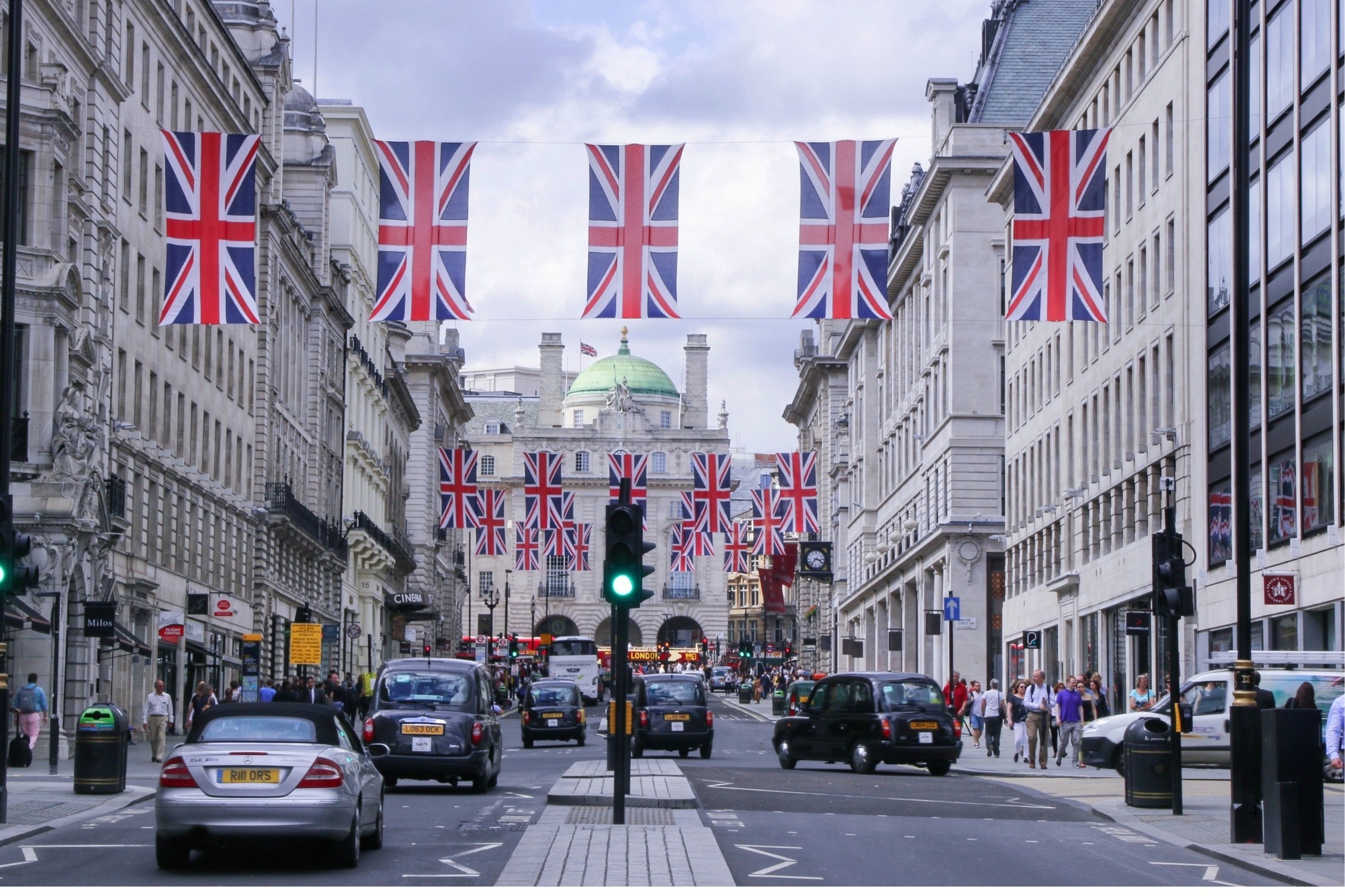 Tổ chức, hoạt động thi hành án dân sự tại Vương quốc Anh và kinh nghiệm cho Việt Nam