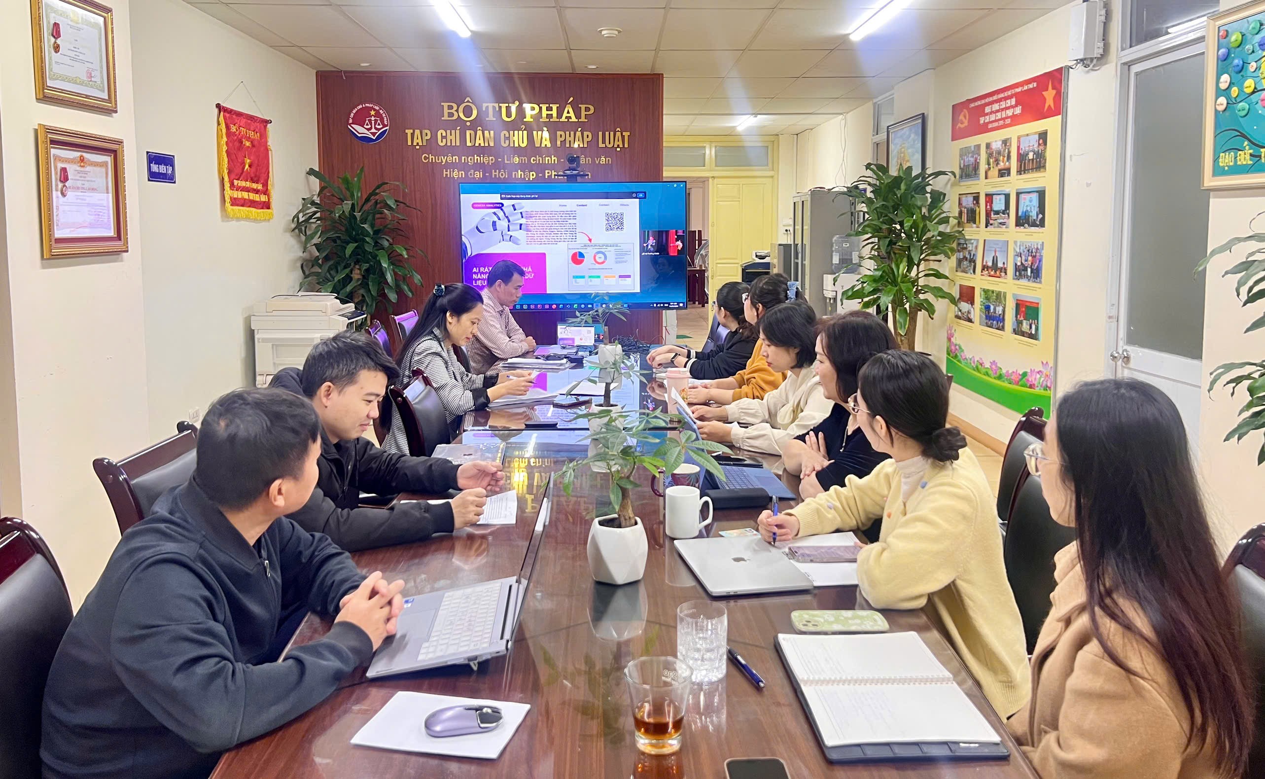 Trang bị kiến thức mô hình chuyển đổi số báo chí hiệu quả - Yêu cầu cấp thiết trong kỷ nguyên số