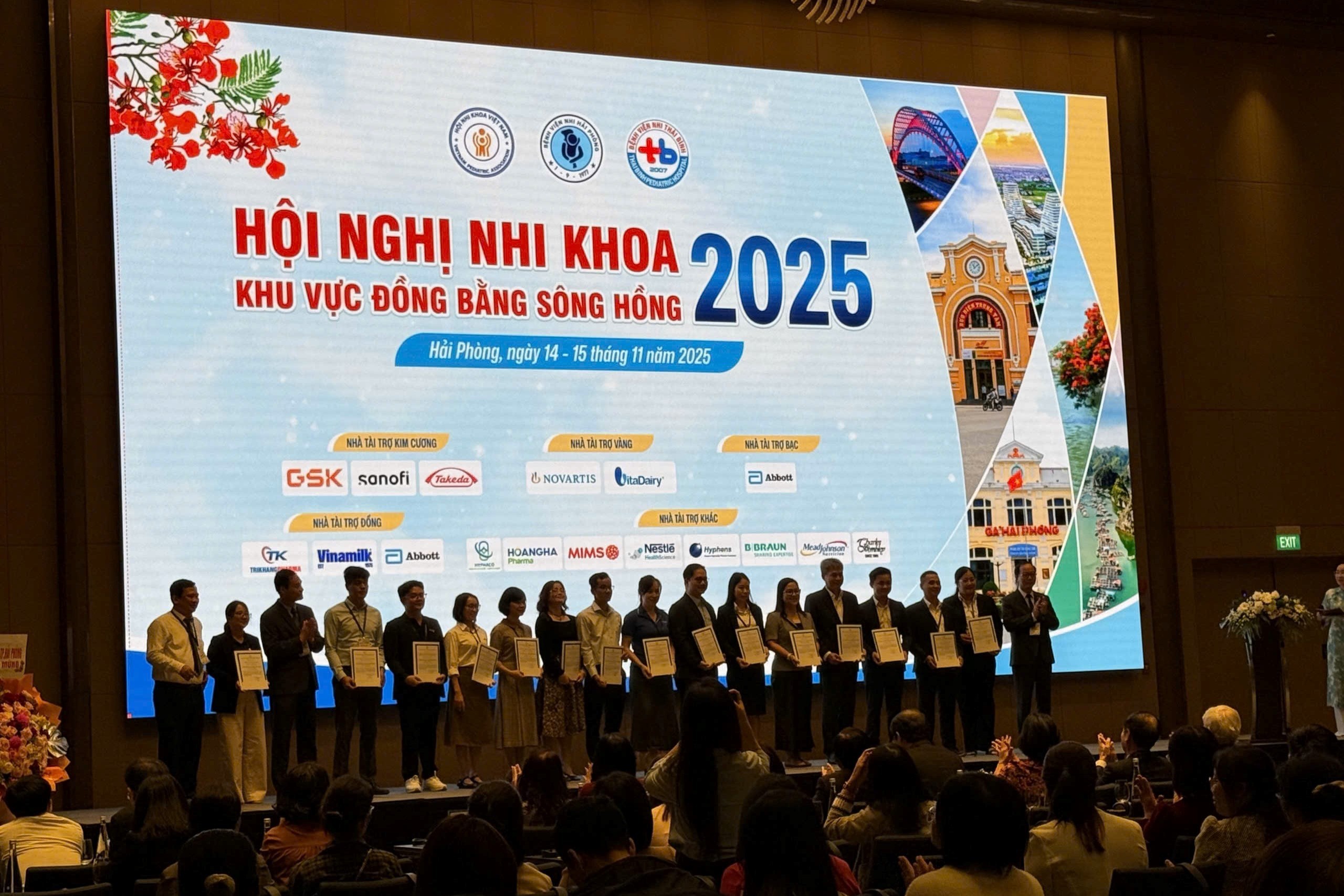 VitaDairy đồng hành cùng Hội nghị Nhi khoa khu vực Đồng bằng Sông Hồng 2025