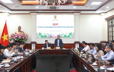 Rà soát thủ tục hành chính thuộc phạm vi quản lý của Bộ, ngành, địa phương ở ba cấp chính quyền