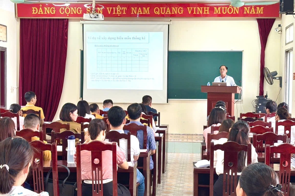 Nâng cao hiệu quả tích hợp nội dung bảo vệ nền tảng tư tưởng của Đảng trong học phần “Thực tiễn và kinh nghiệm xây dựng, phát triển địa phương – ngành – đoàn thể” thuộc chương trình Trung cấp lý luận chính trị