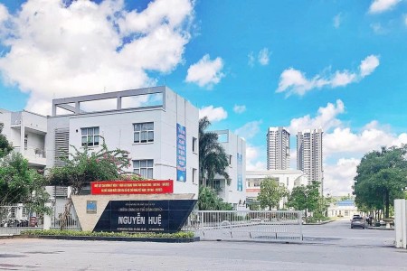 Trường THPT chuyên Nguyễn Huệ - Thắp sáng hành trình tri thức, chắp cánh tương lai