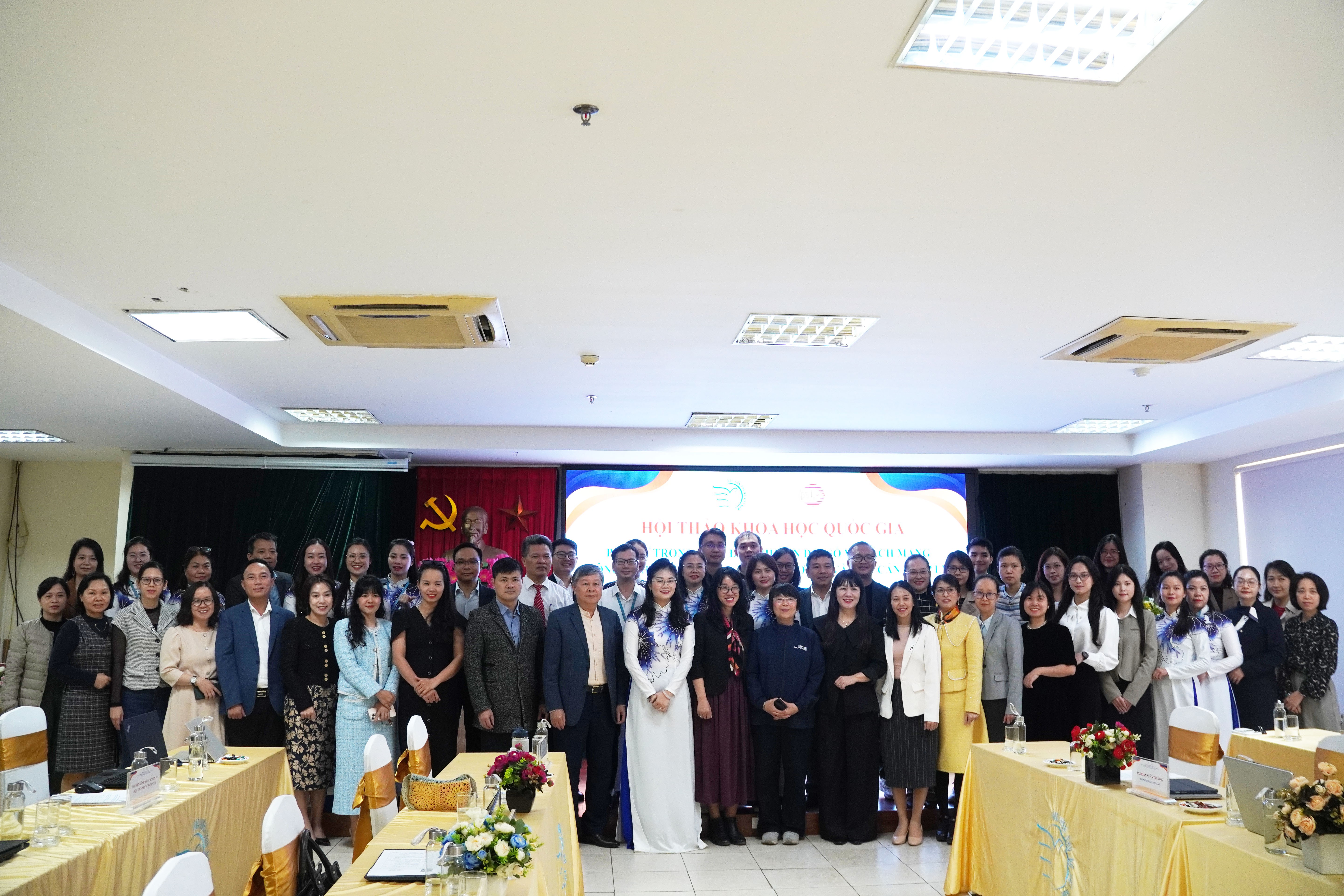 Phụ nữ trong thời đại chuyển đổi số và Cách mạng công nghiệp lần thứ tư